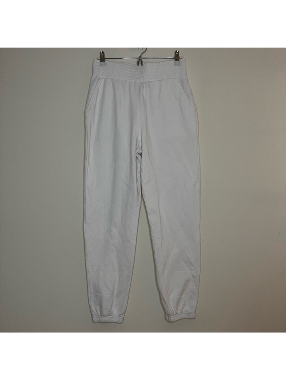Spiritual Gangster || Comfy Cozy White
Sweatpants Joggers (M)